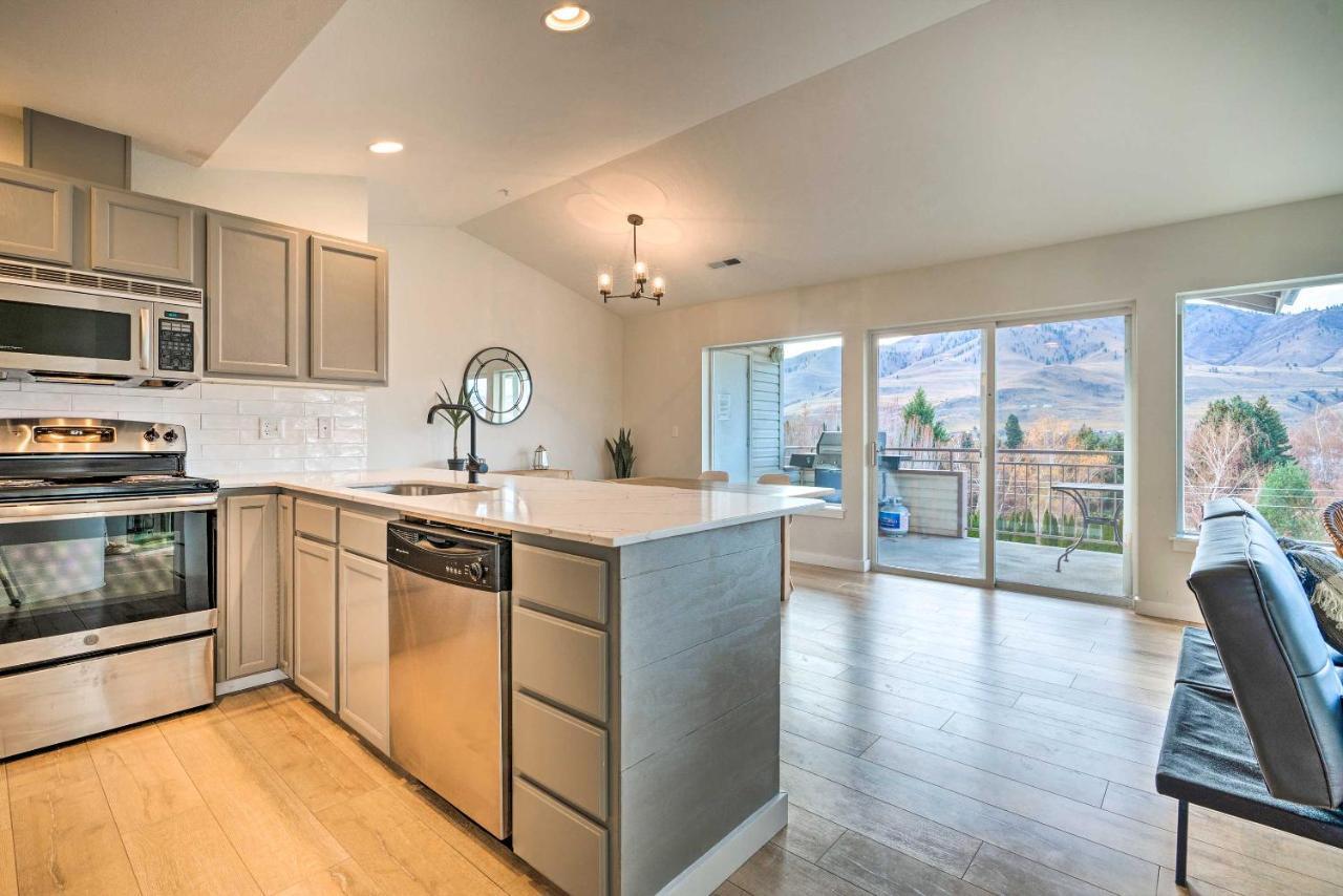 Chic Chelan Condo With Balcony, Walk To Lake And Dtwn! 외부 사진