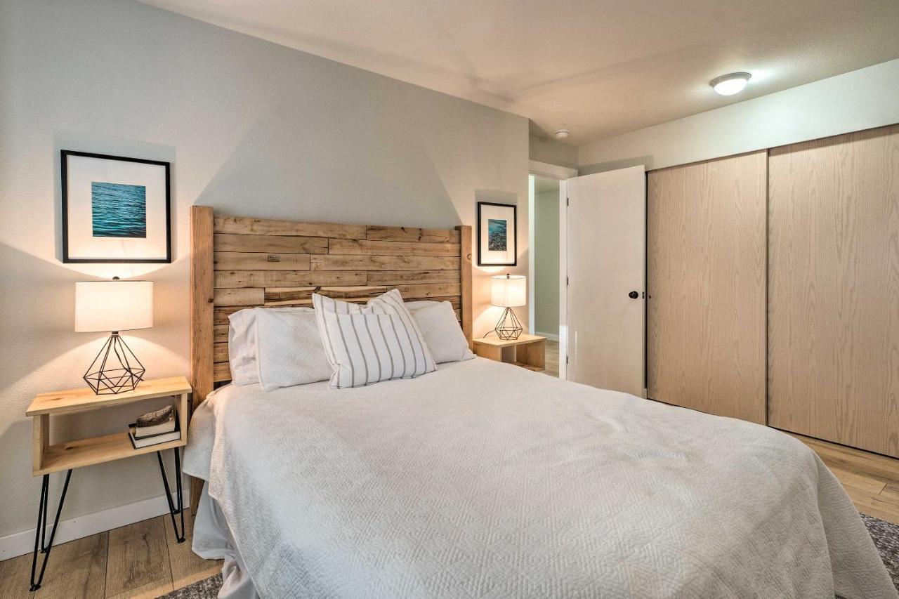 Chic Chelan Condo With Balcony, Walk To Lake And Dtwn! 외부 사진